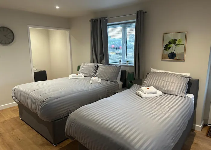 Cedarwood B&B